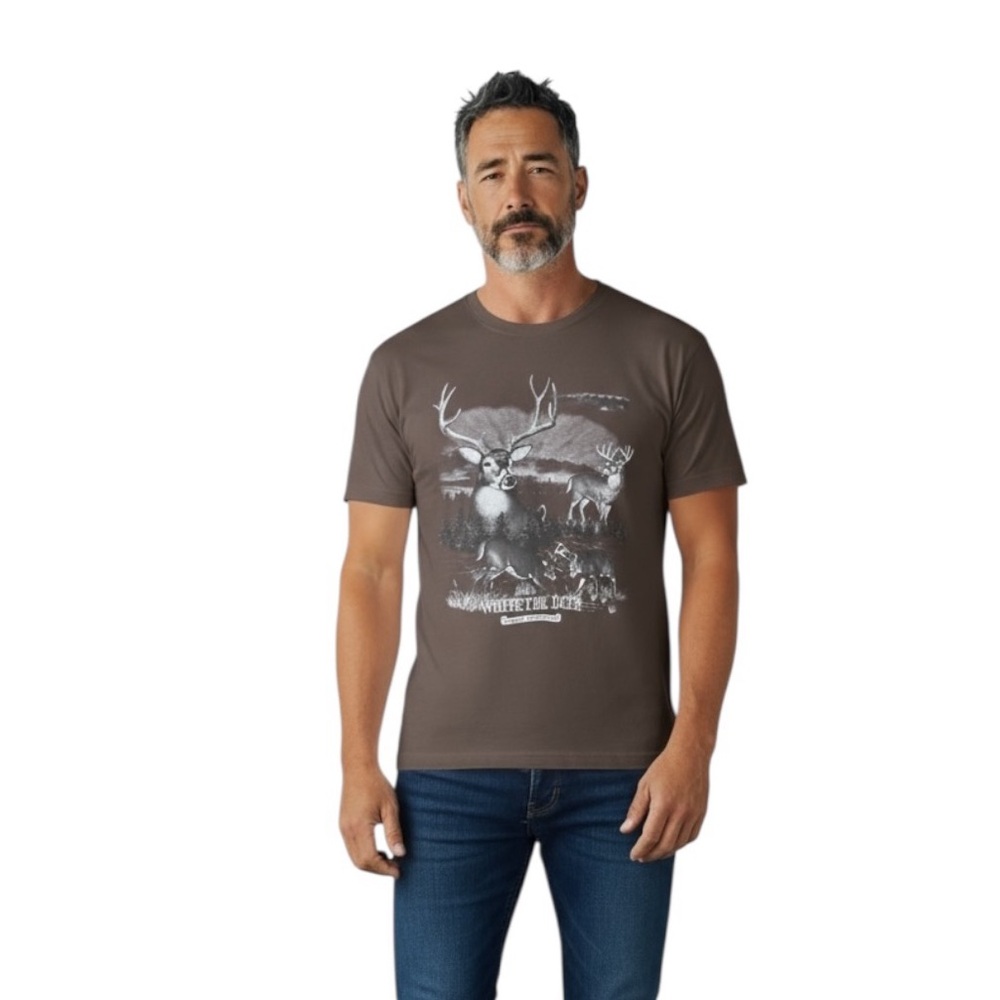 Vintage Whitetail Deer Graphic Outdoors Nature Cabincore Gorpcore Tee